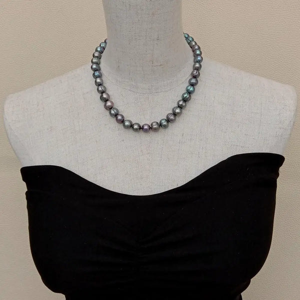 Black Pearl Bead Necklace-ToShay.org