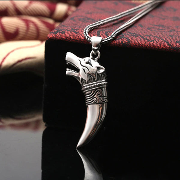 Silver Wolf Head Pendant-ToShay.org