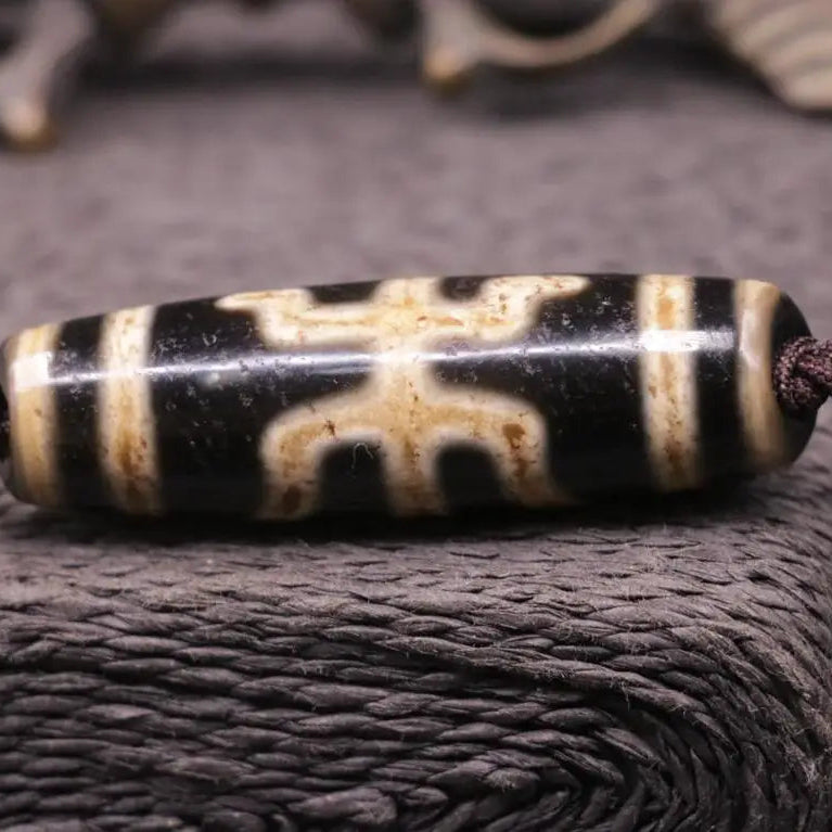 Tibetan Agate Eyes Dzi-ToShay.org