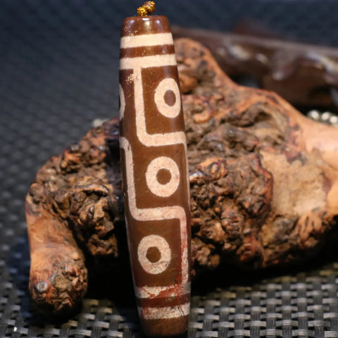 Tibetan Agate Eyes Dzi Bead-ToShay.org