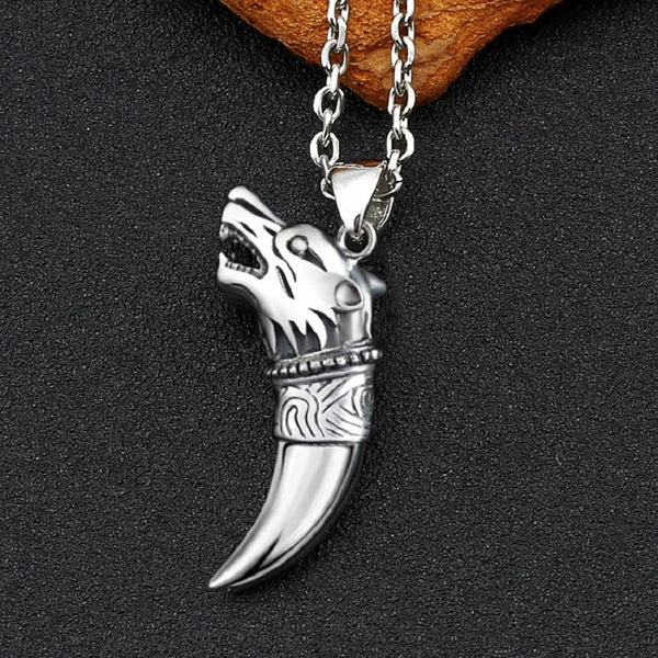 Silver Wolf Head Pendant-ToShay.org
