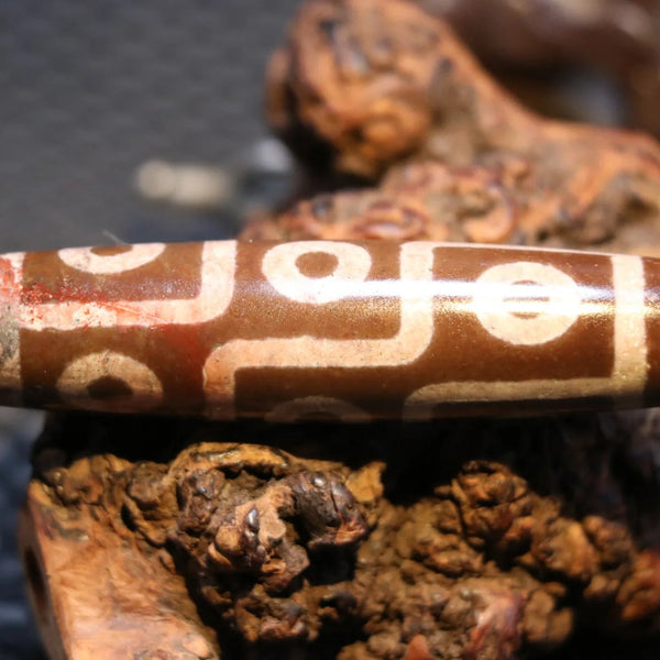 Tibetan Agate Eyes Dzi Bead-ToShay.org