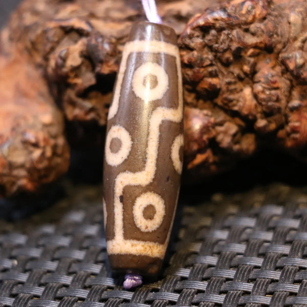 Tibetan Agate Eyes Dzi-ToShay.org