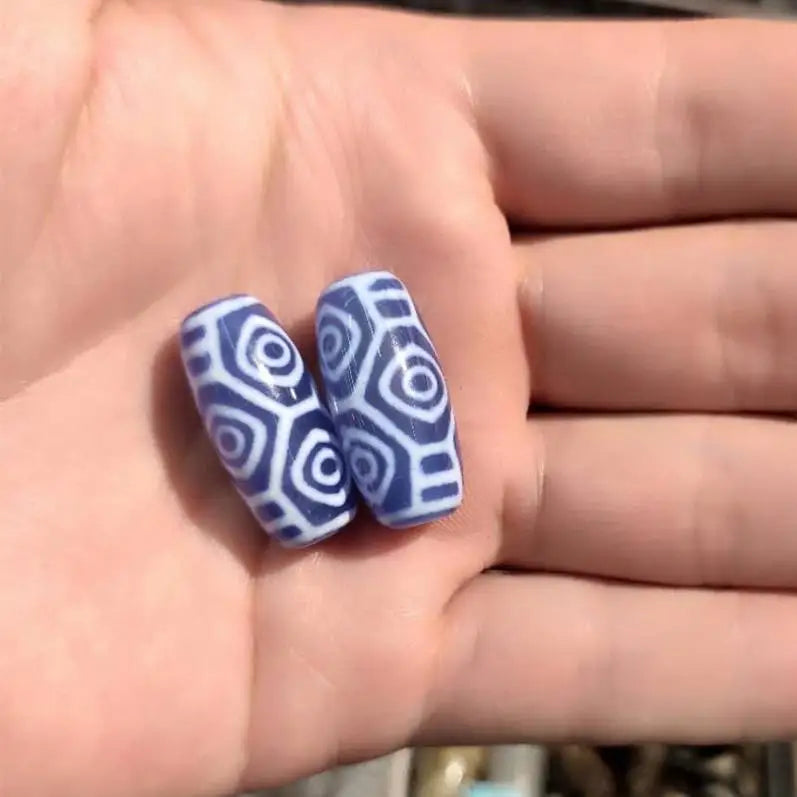 Tibetan Agate Eyes Dzi-ToShay.org