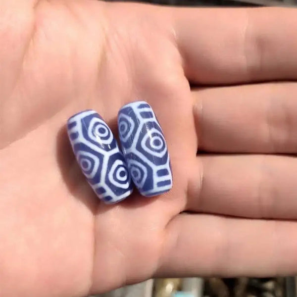 Tibetan Agate Eyes Dzi-ToShay.org