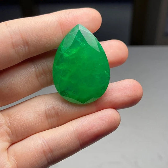 Green Crystal Stone-ToShay.org