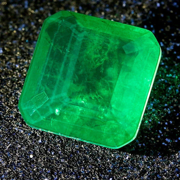 Green Crystal Glass Emerald-ToShay.org