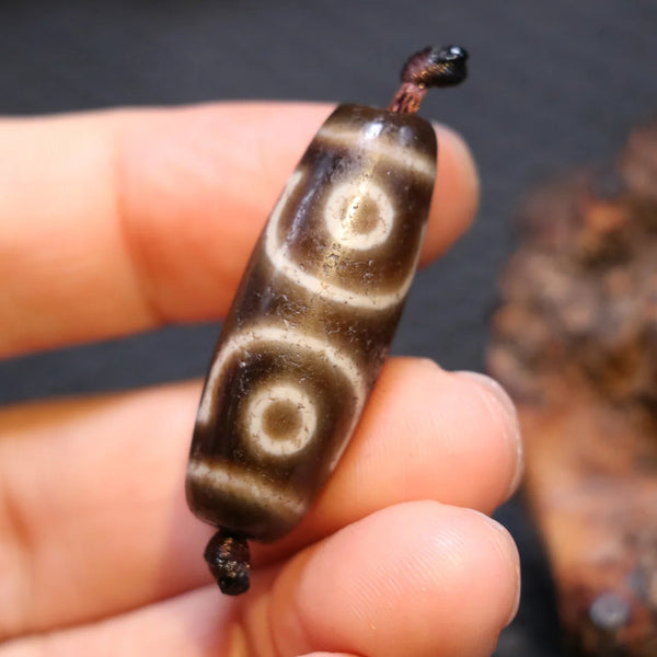 Tibetan Agate Eyes Dzi Bead-ToShay.org