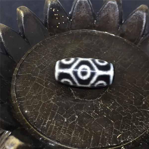Tibetan Agate Eye Dzi Beads-ToShay.org