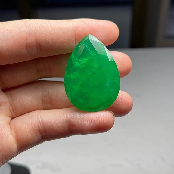 Green Crystal Stone-ToShay.org