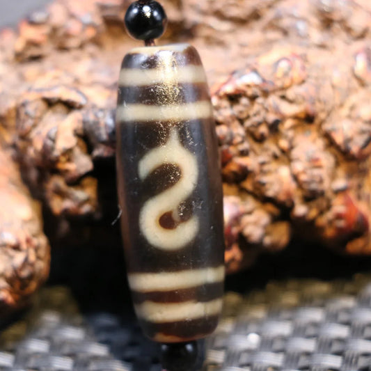 Tibetan Agate Eyes Dzi-ToShay.org