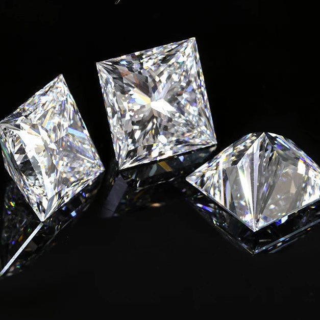Clear Faceted Diamond-ToShay.org