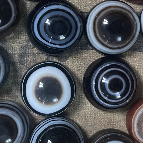 Black White Sheep Eye Agate-ToShay.org