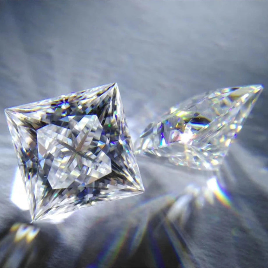 Clear Faceted Diamond-ToShay.org