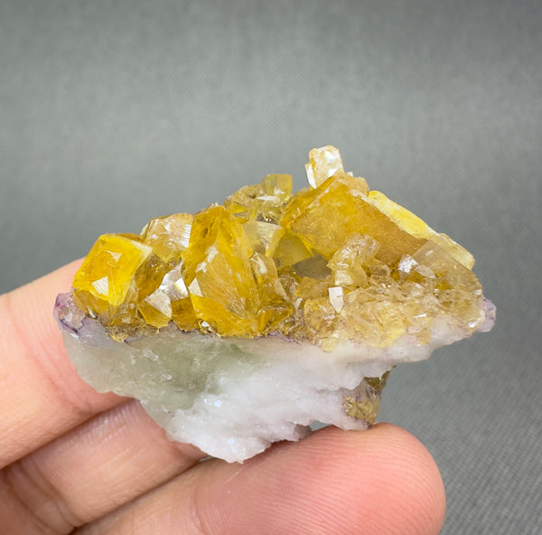 Yellow Barite Mineral Quartz-ToShay.org