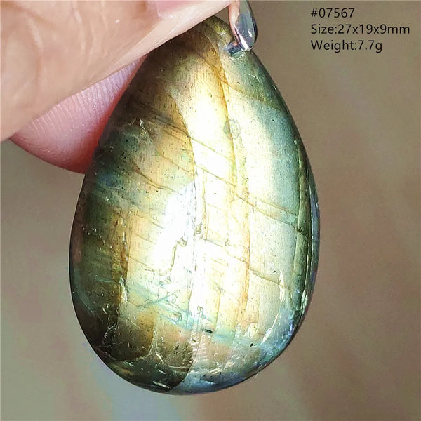 Blue Light Labradorite Pendant-ToShay.org