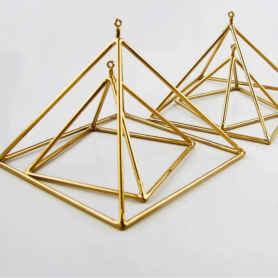Gold Quartz Singing Pyramid-ToShay.org