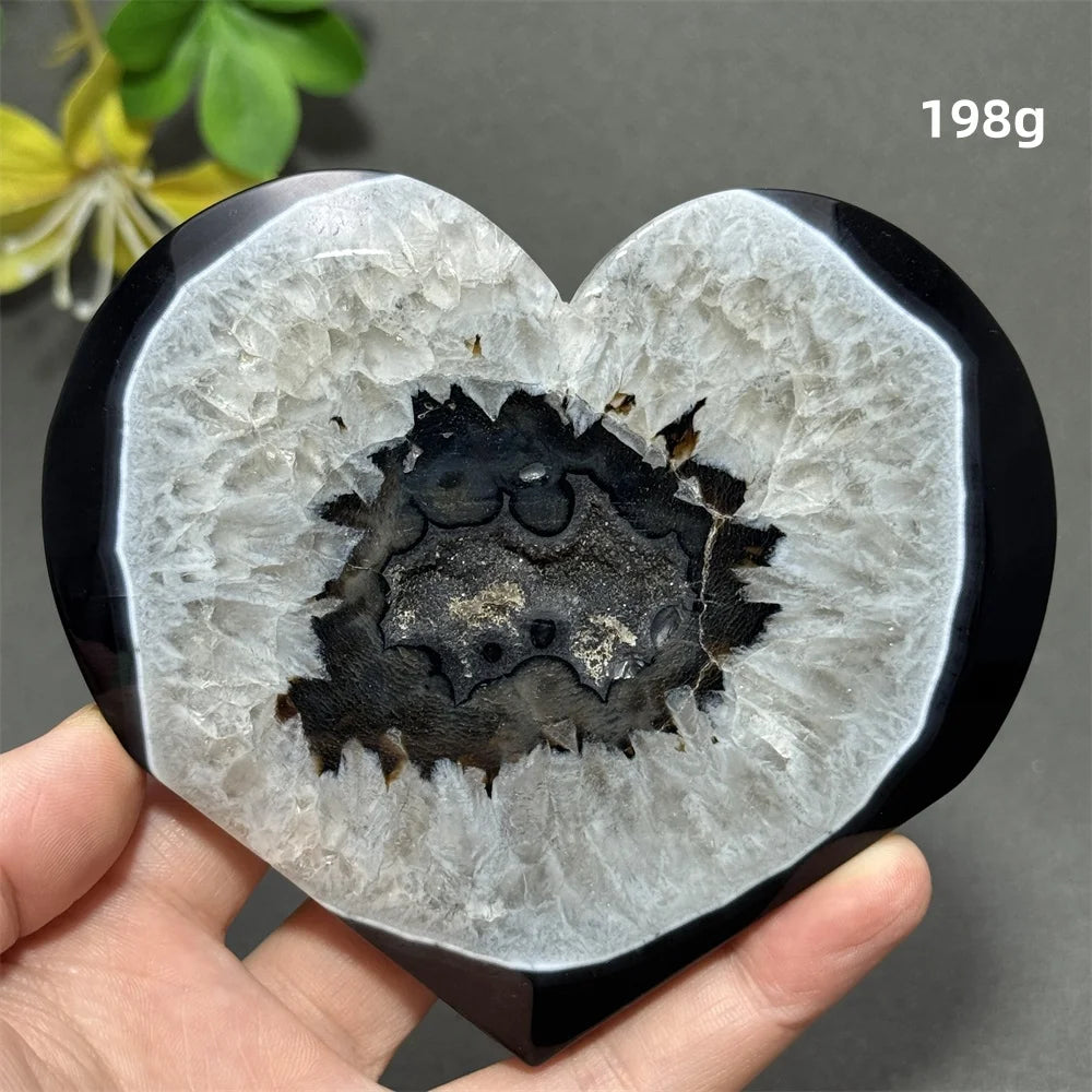 Black Agate Cave Heart-ToShay.org