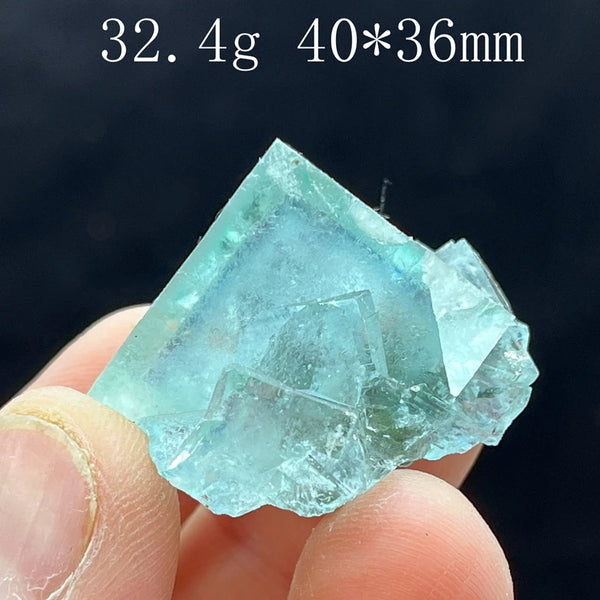 Blue Green Fluorescent Calcite-ToShay.org