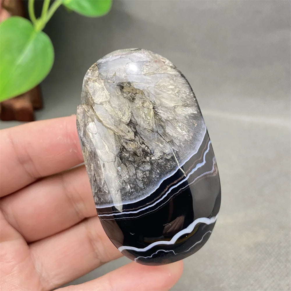Purple Agate Palm Stone-ToShay.org