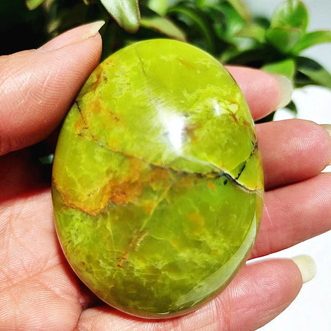 Natural Green Opal Crystal Palm Stone Yoga Exercise Spiritual Meditation Healing Crystals Room Decor Feng Shui Home Decortions-ToShay.org