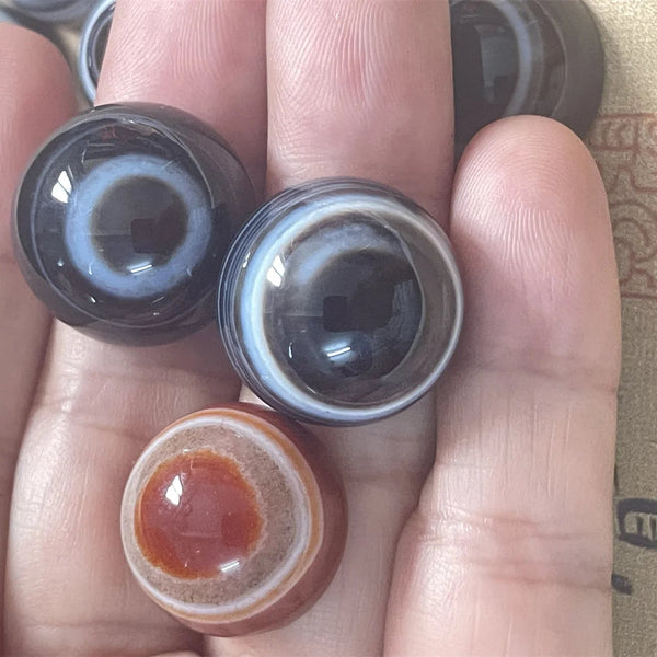 Black White Sheep Eye Agate-ToShay.org