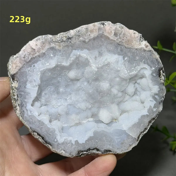 White Agate Crystal Cave-ToShay.org