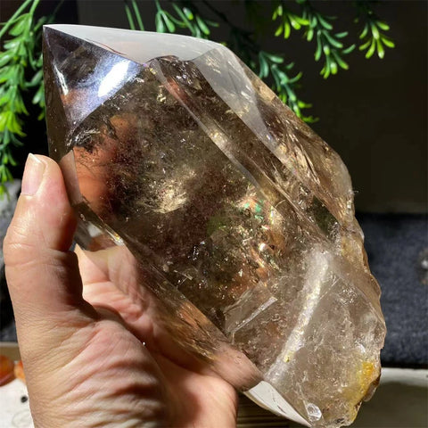 Yellow Citrine Quartz Tower-ToShay.org