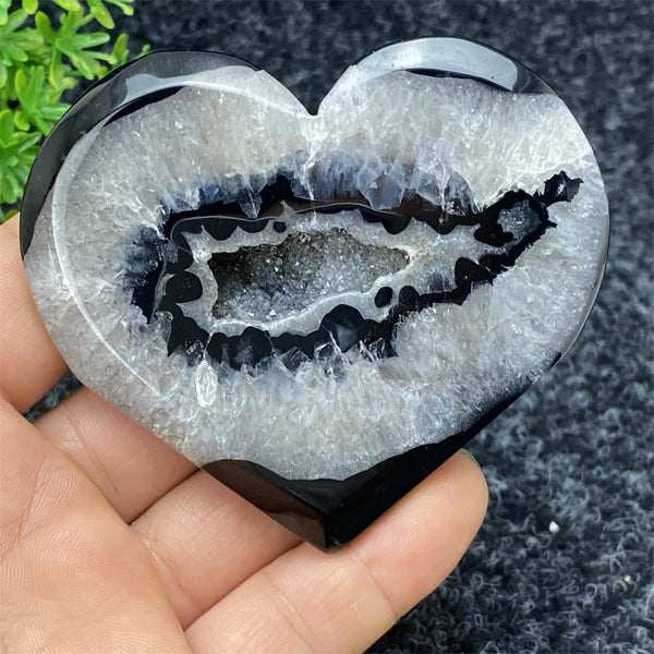 Black Agate Geode-ToShay.org
