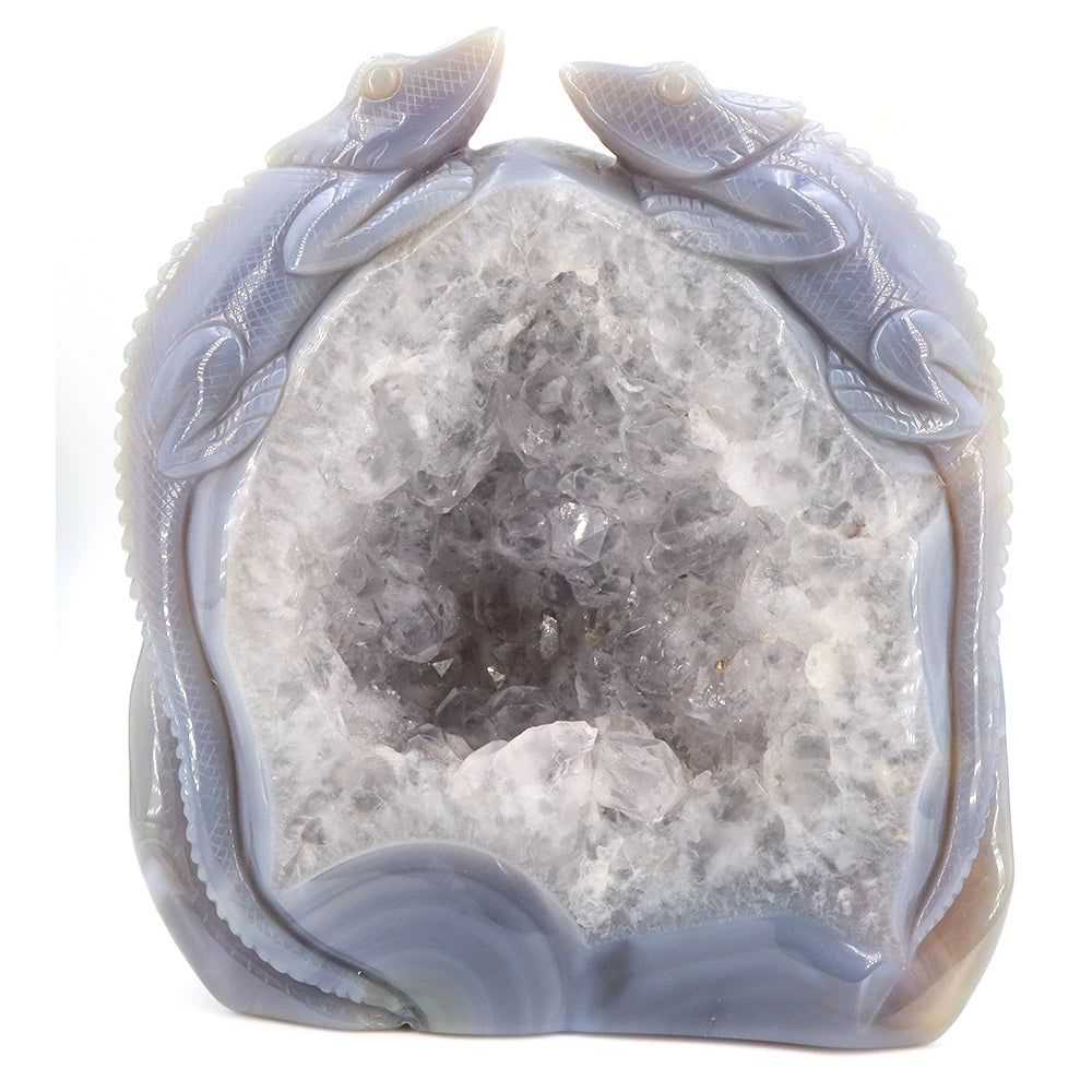 Grey Agate Geode Lizard-ToShay.org