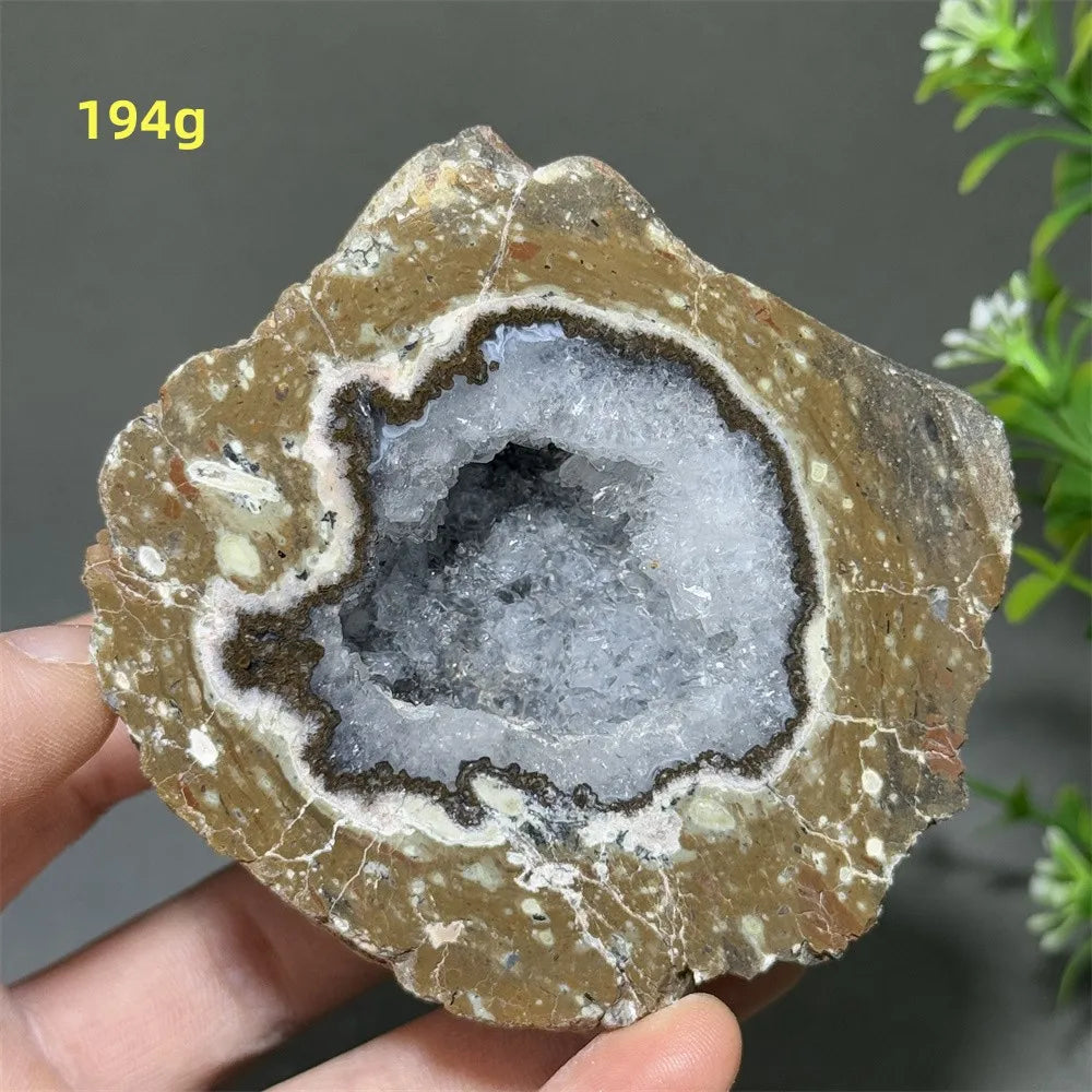 White Agate Crystal Cave-ToShay.org