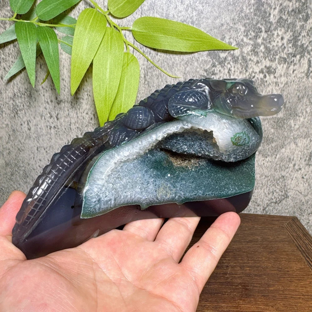 Grey Agate Crocodile-ToShay.org