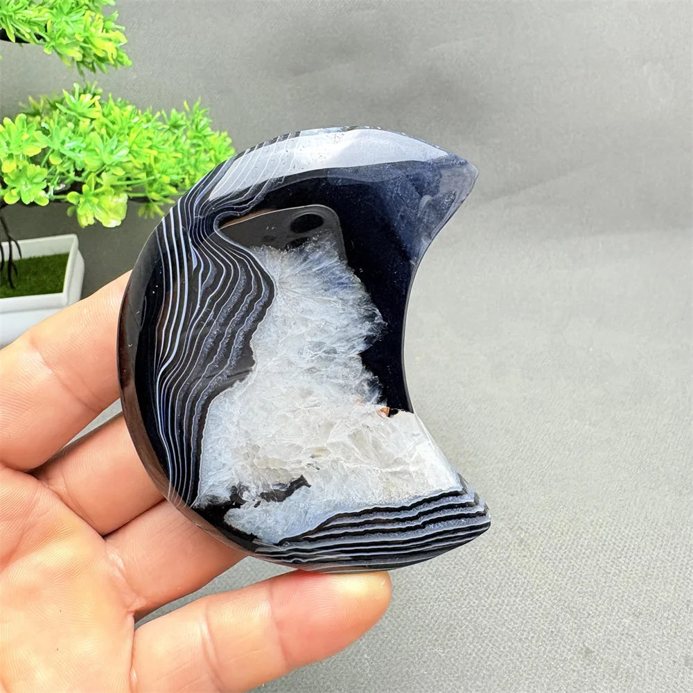 Black Agate Crescent Moon-ToShay.org