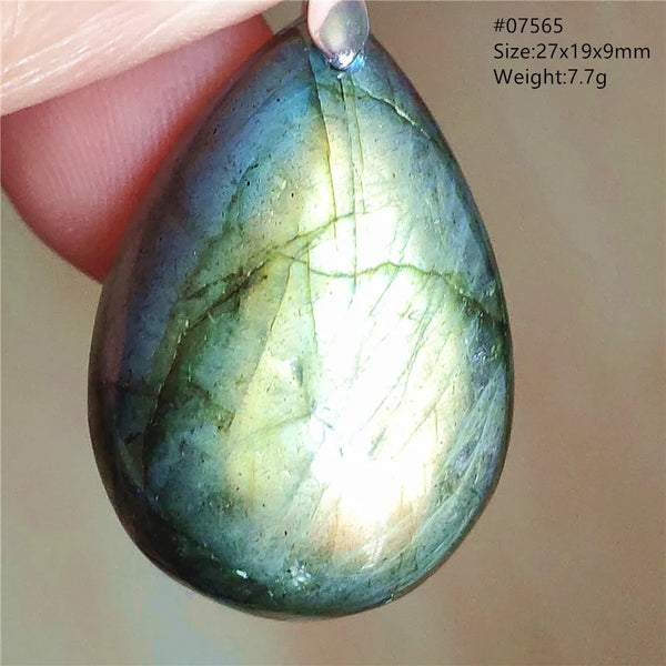 Blue Light Labradorite Pendant-ToShay.org