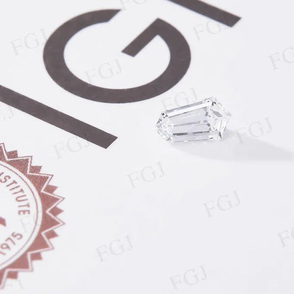 Clear Faceted Diamond-ToShay.org