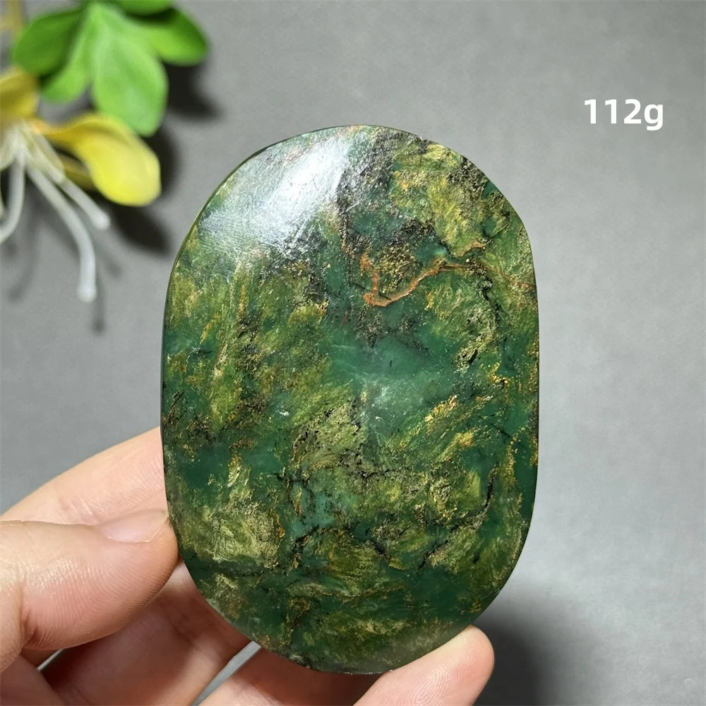 Green Emerald Quartz Palm Stone-ToShay.org