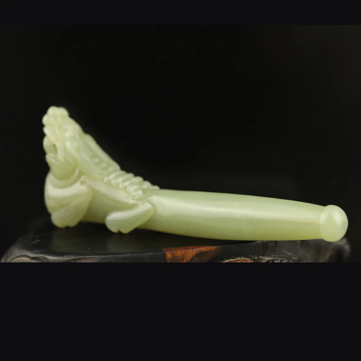 Green Jade Dragon Pipe-ToShay.org