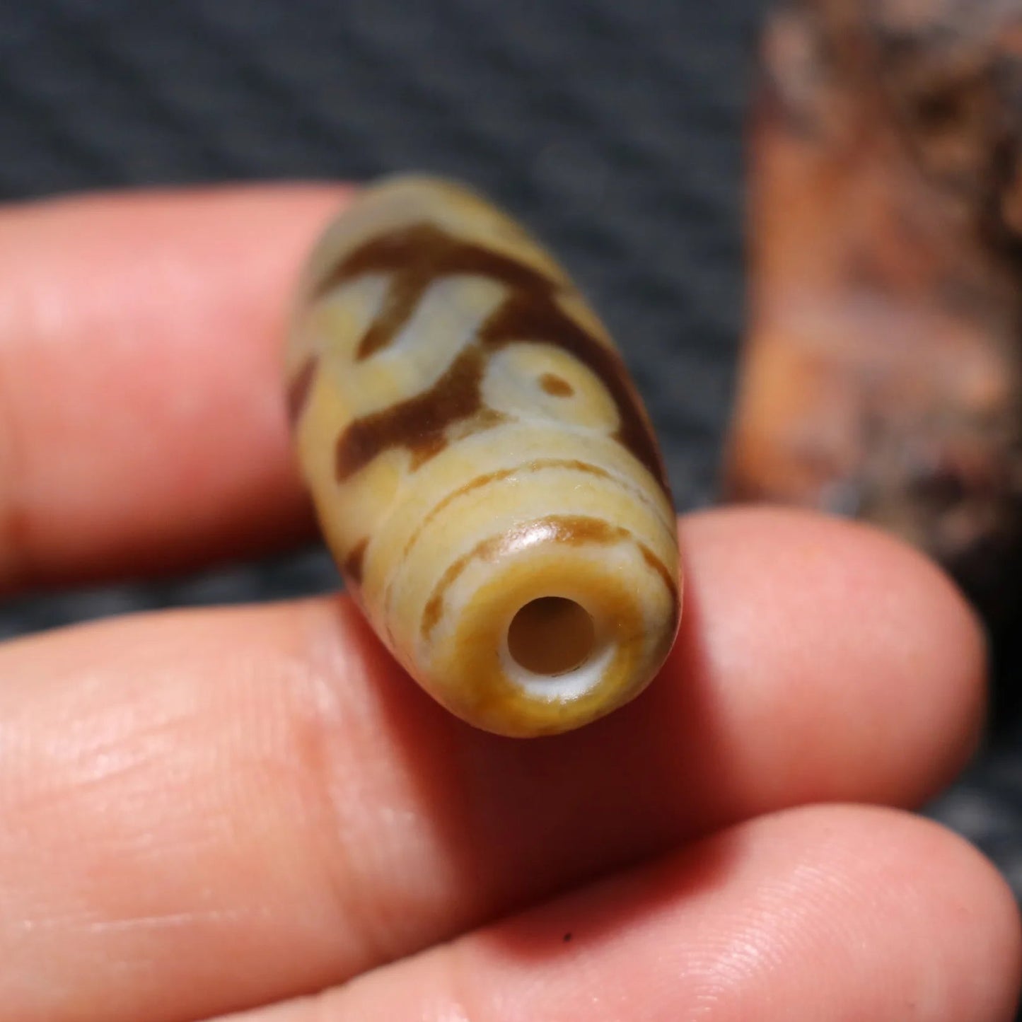 Tibetan Agate Eyes Dzi-ToShay.org