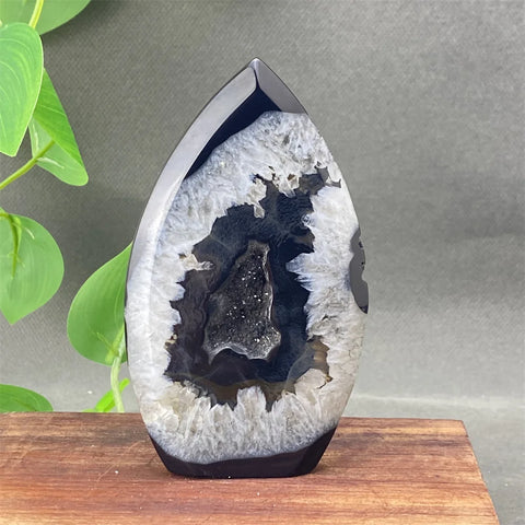 Black Agate Flame-ToShay.org