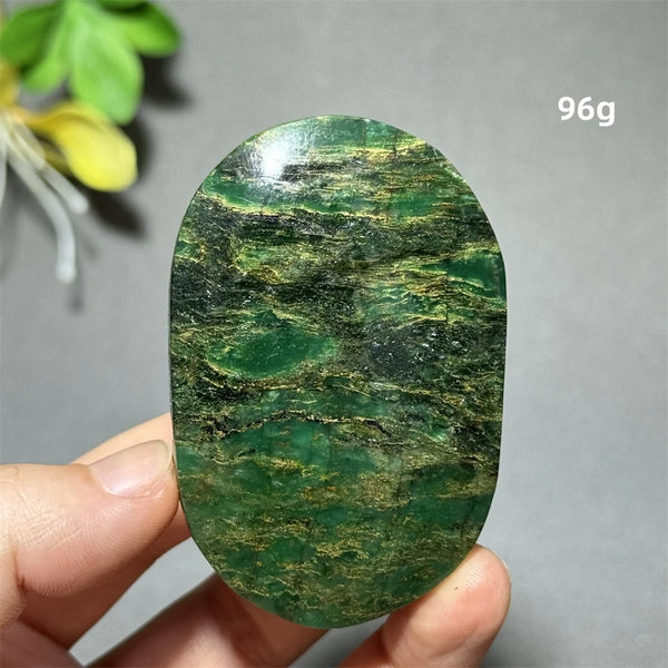 Green Emerald Quartz Palm Stone-ToShay.org