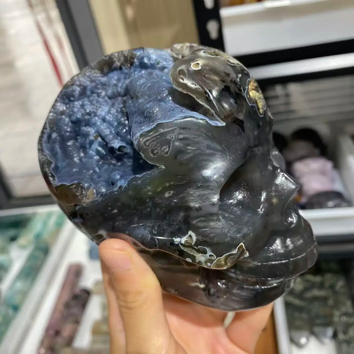 Black Fluorescent Agate Skull-ToShay.org