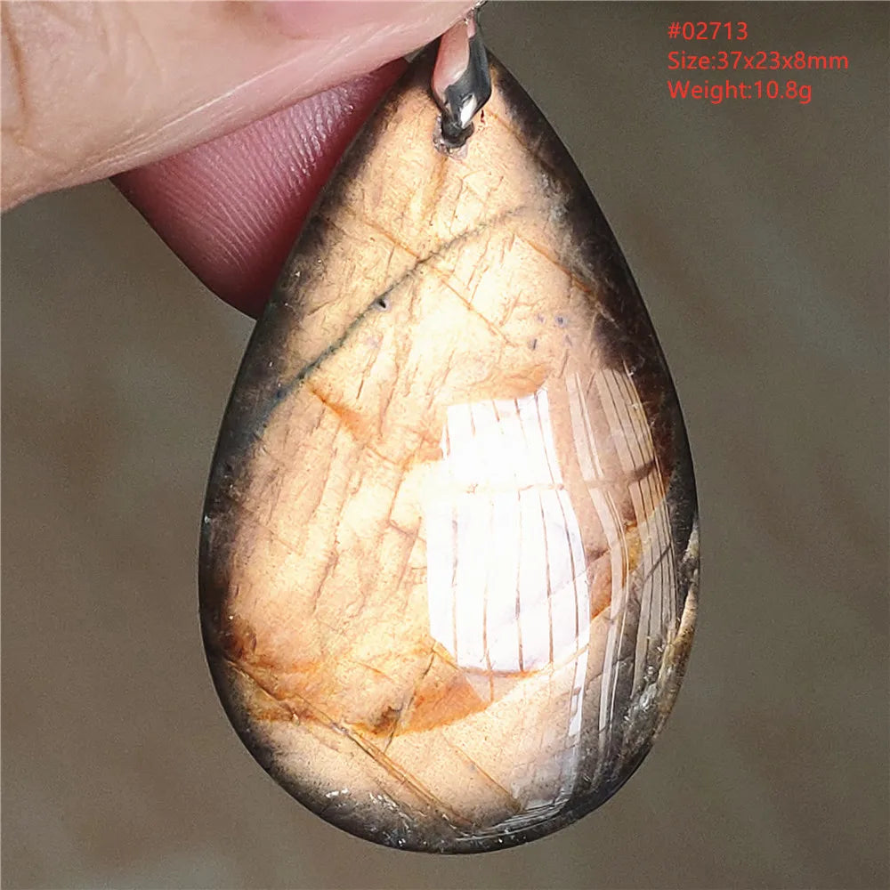 Blue Light Labradorite Pendant-ToShay.org