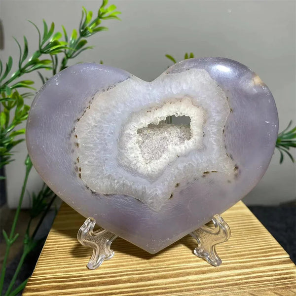 Grey Agate Geode Heart-ToShay.org
