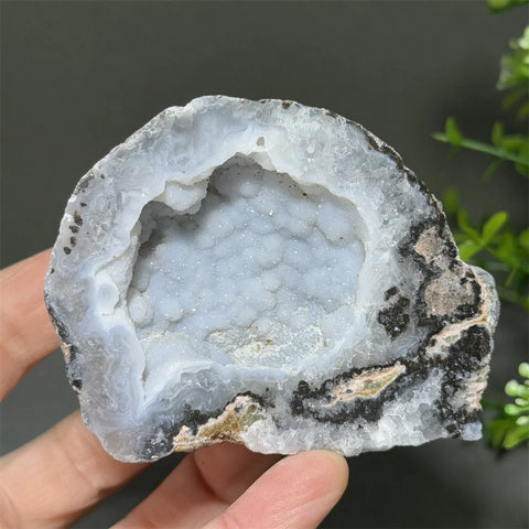 White Agate Crystal Cave-ToShay.org