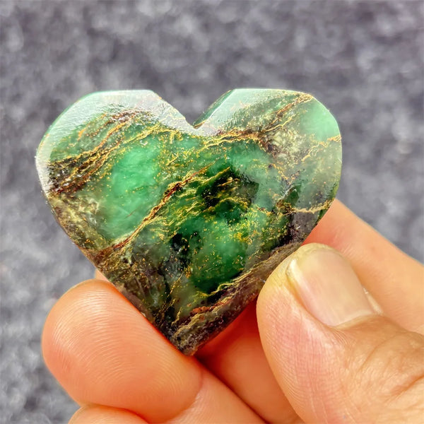 Green Emerald Stone Heart-ToShay.org