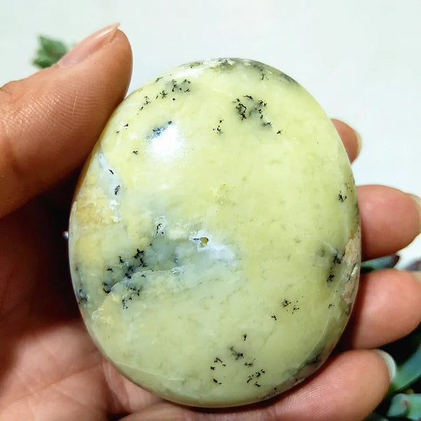 Natural Green Opal Crystal Palm Stone Yoga Exercise Spiritual Meditation Healing Crystals Room Decor Feng Shui Home Decortions-ToShay.org