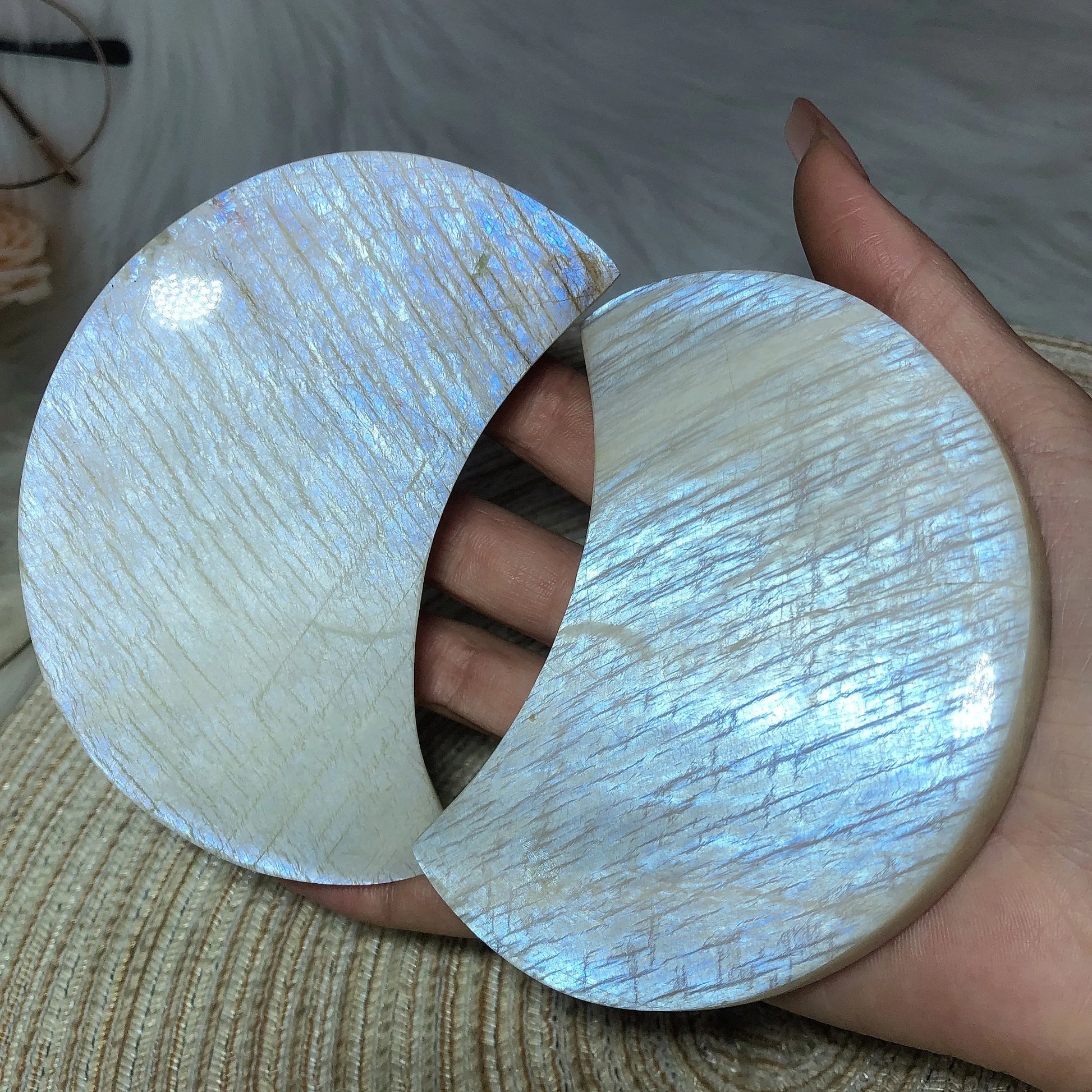 Blue Flash Moonstone Moon-ToShay.org