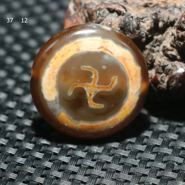 Tibetan Agate Eyes Dzi-ToShay.org