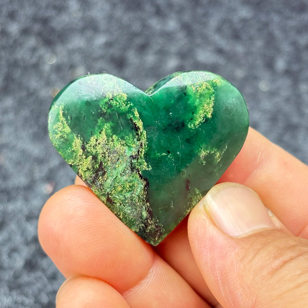 Green Emerald Stone Heart-ToShay.org