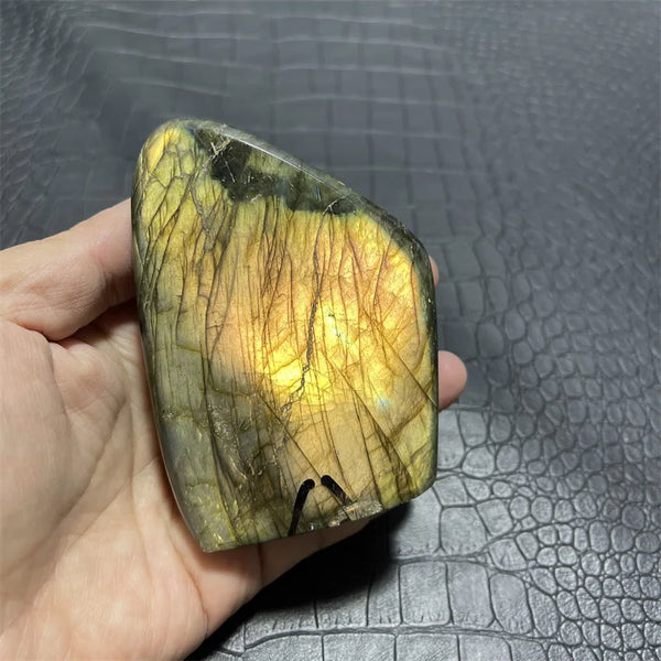 Blue Labradorite Stone-ToShay.org